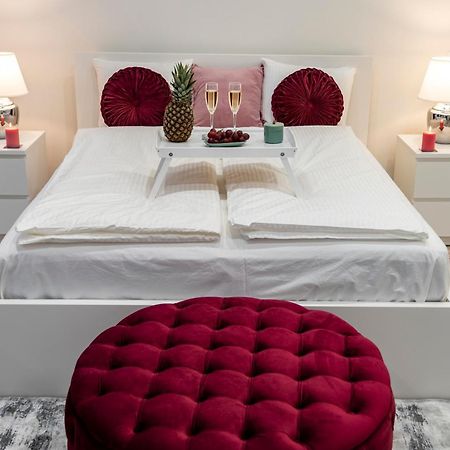 City Centre Deluxe Apartments Budapest Eksteriør billede