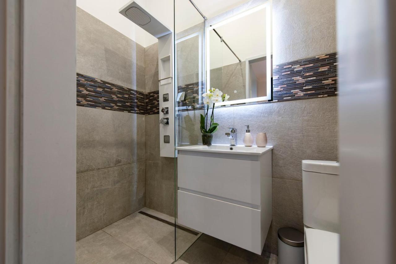 City Centre Deluxe Apartments Budapest Eksteriør billede