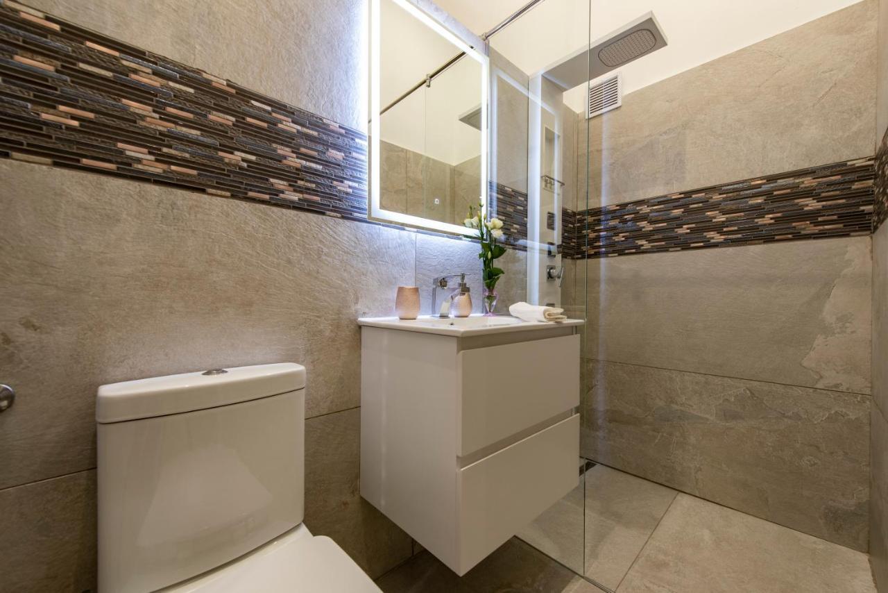 City Centre Deluxe Apartments Budapest Eksteriør billede